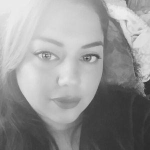 Meet your Posher, Ells